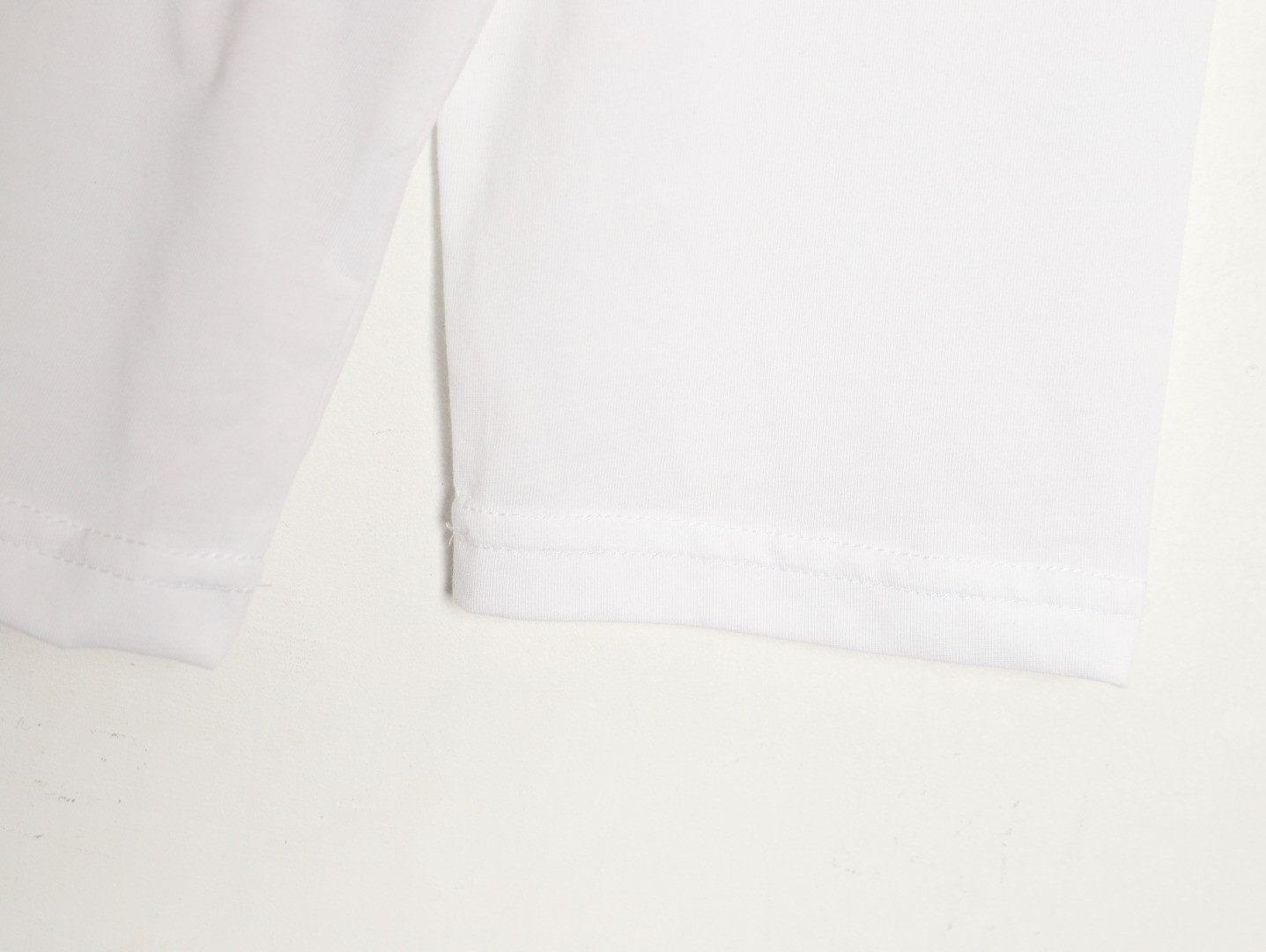 Ch**me He**ts long-sleeved t-shirt