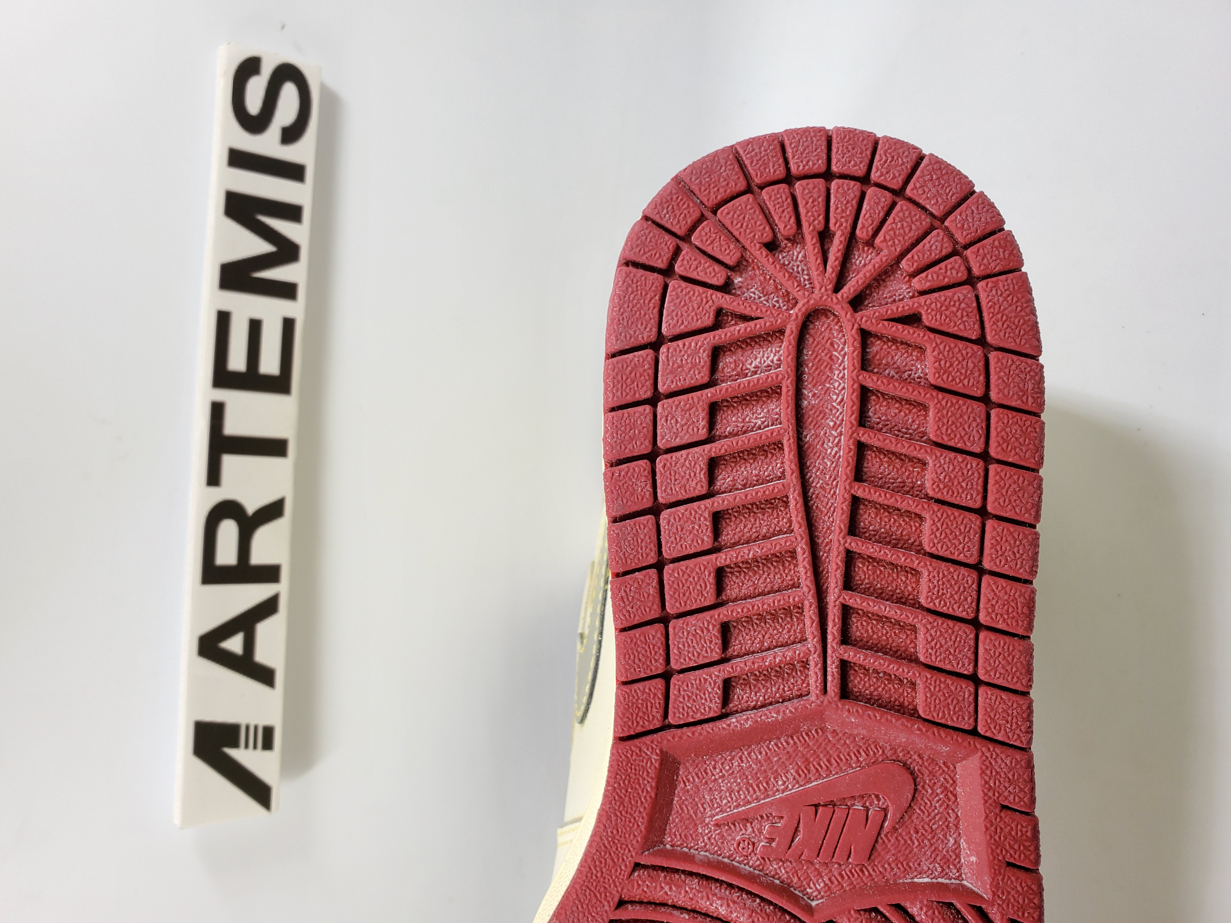 Air Jordan 1 Retro High Nigel Sylvester