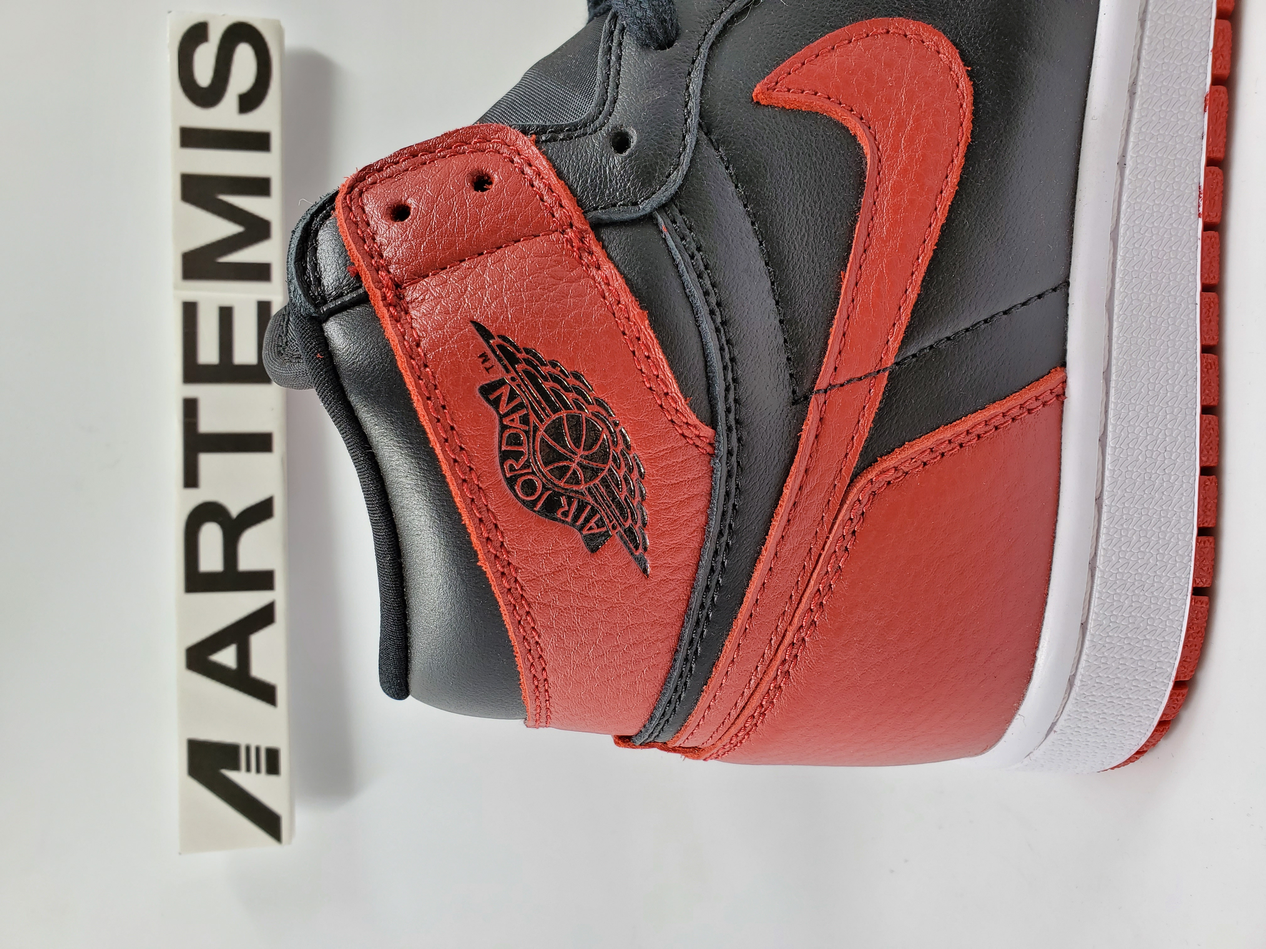 Air Jordan 1 Retro High Homage To Home Chicago (Non-numbered)