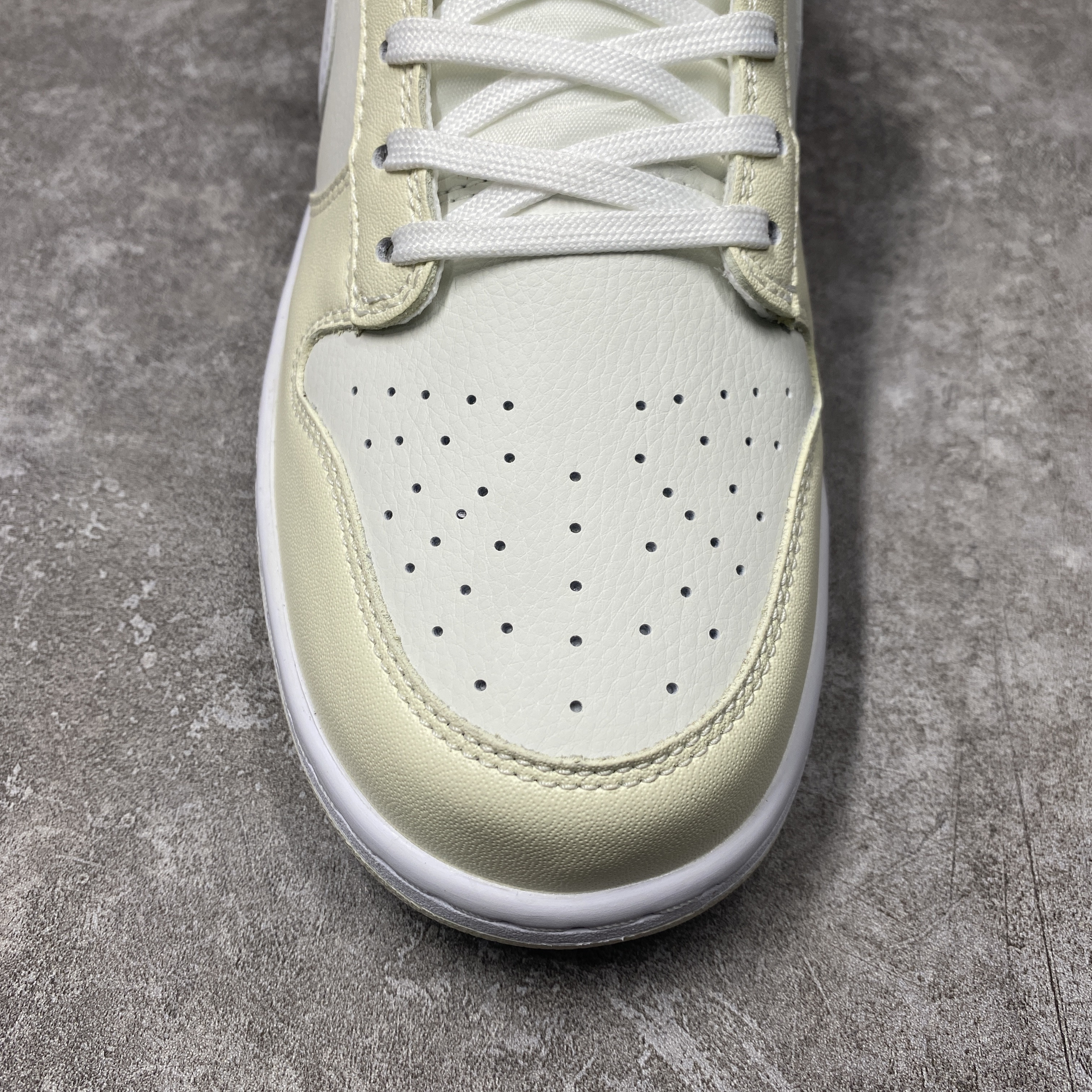 Nike Dunk Low Coconut Milk