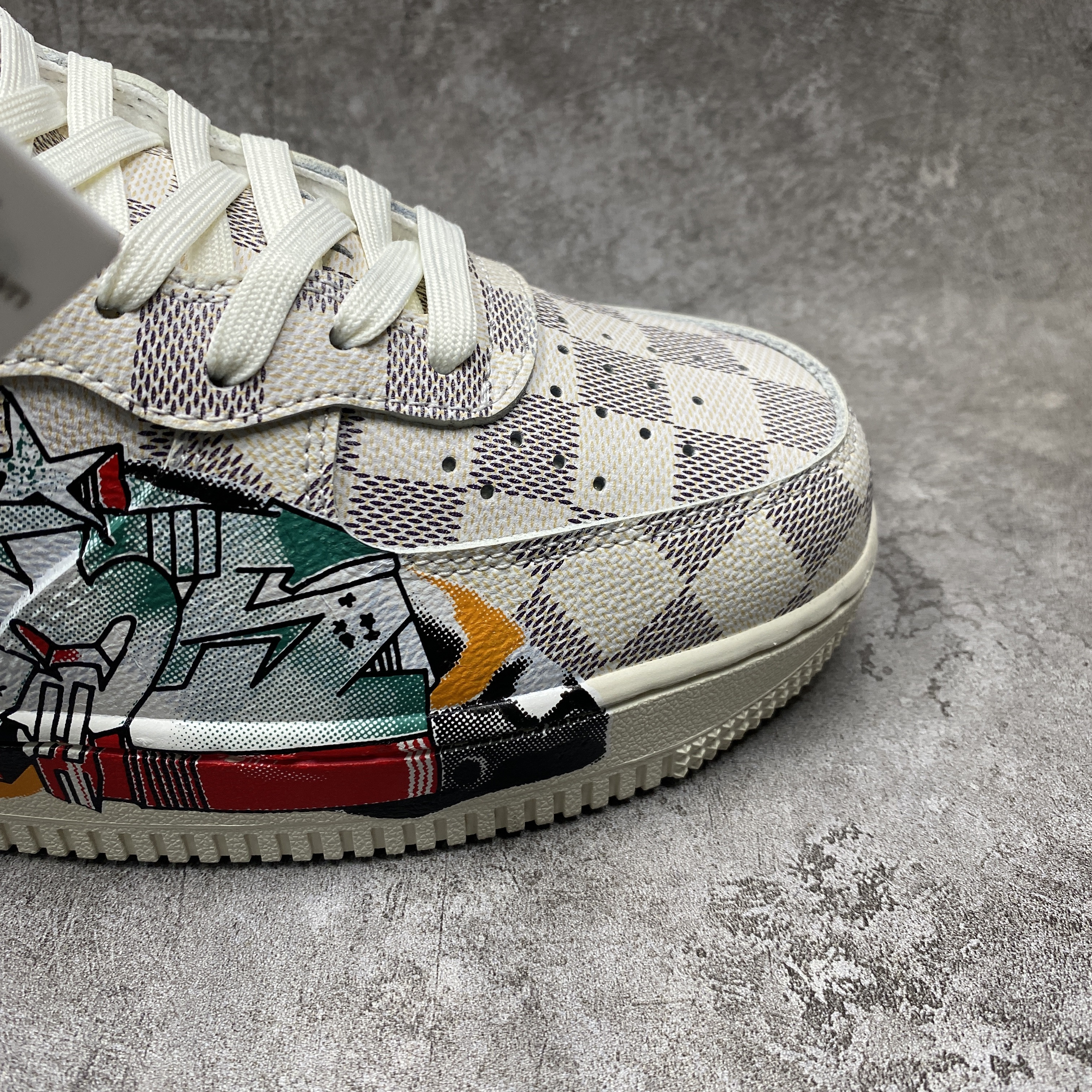 1V x Nike Air Force 1 Mid By Virgil Abloh Graffiti