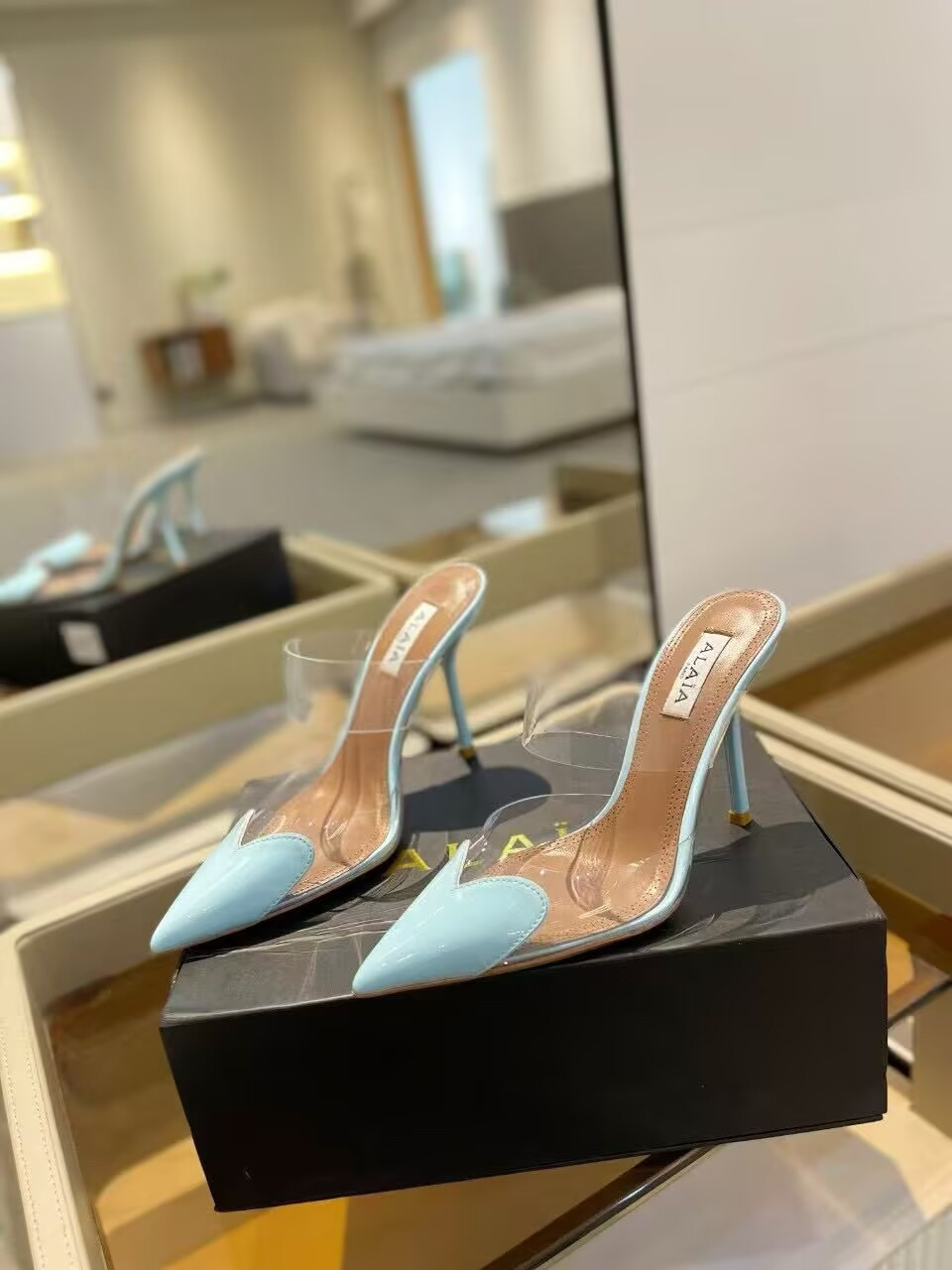 UA ALAÏA Le Coeur Mule Heart-Toe Slingback Pump 10.5cm Heel