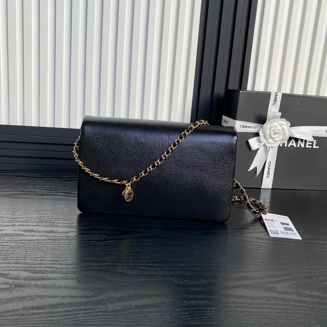 Ch*el small flap bag 17×26×8cm