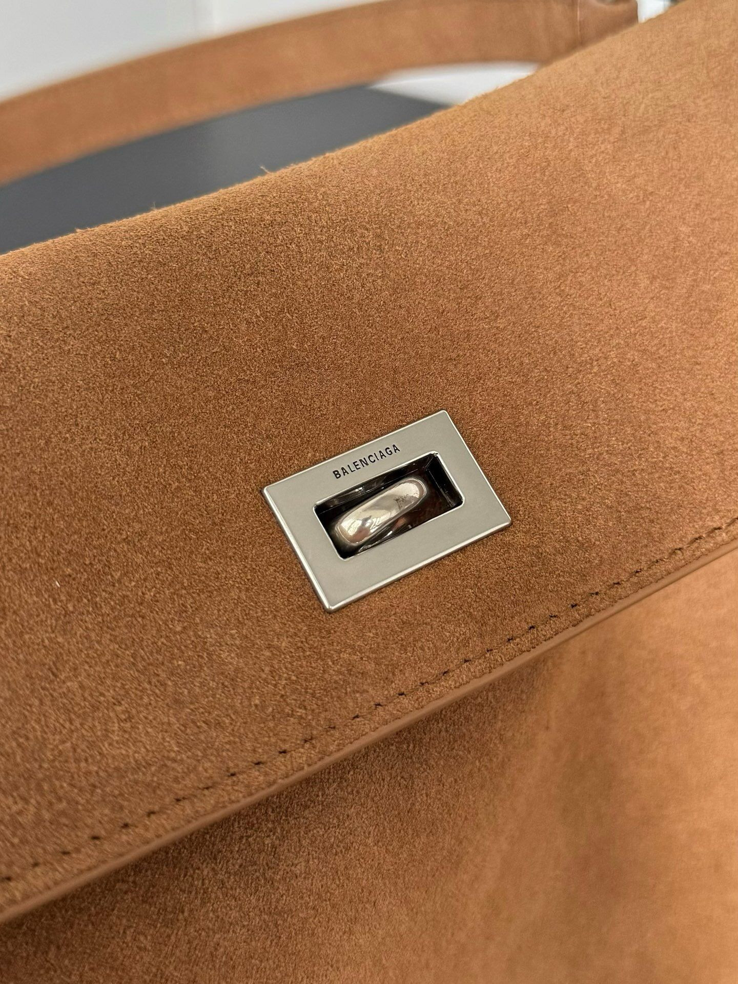 Ba*len*cia*ga rodeo medium 35x23.3x10.9cm