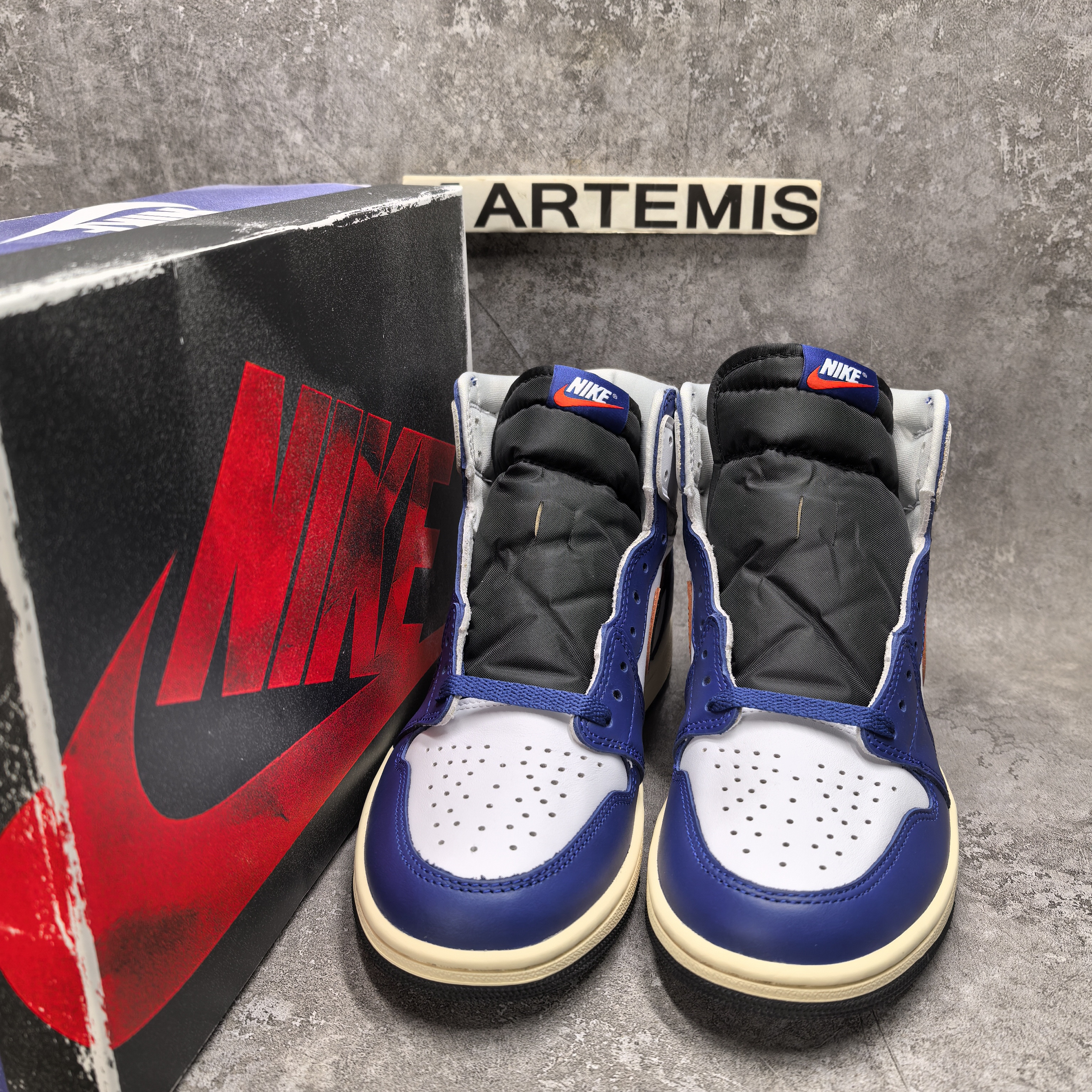 UA Jordan 1 Retro High OG