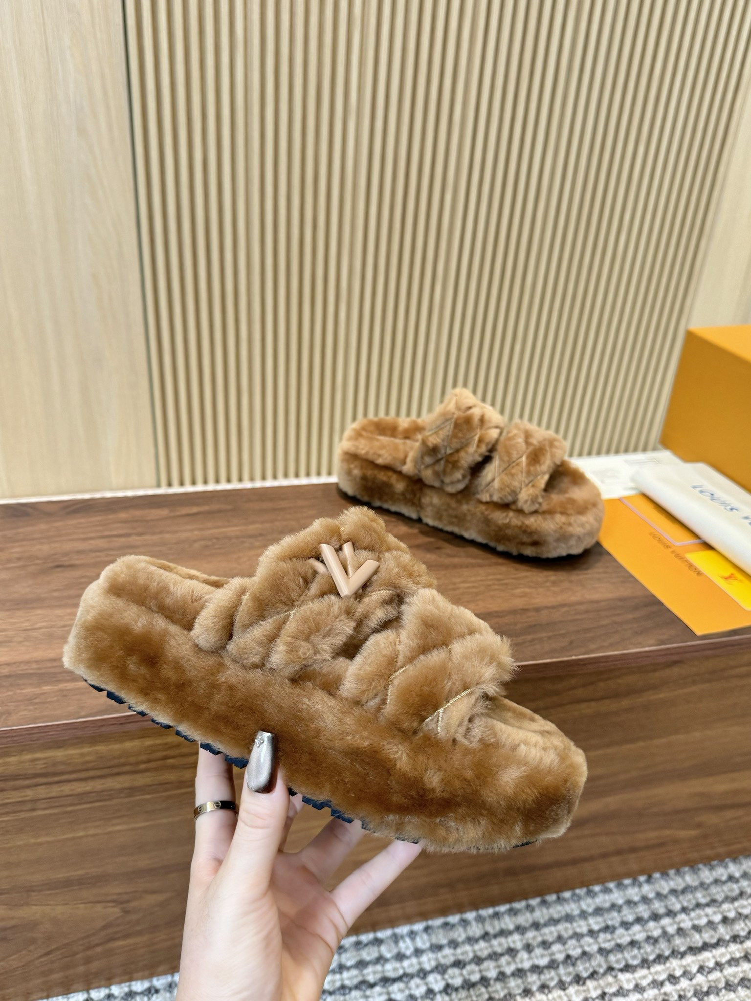 UA LV Sunset Platform Comfort Mule