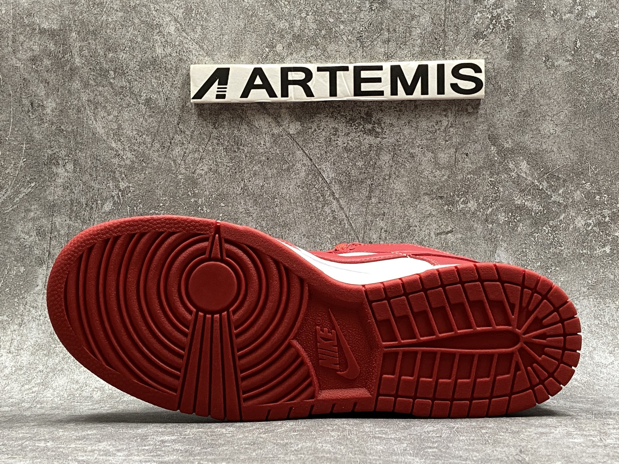 Nike Dunk Low SP “University Red”