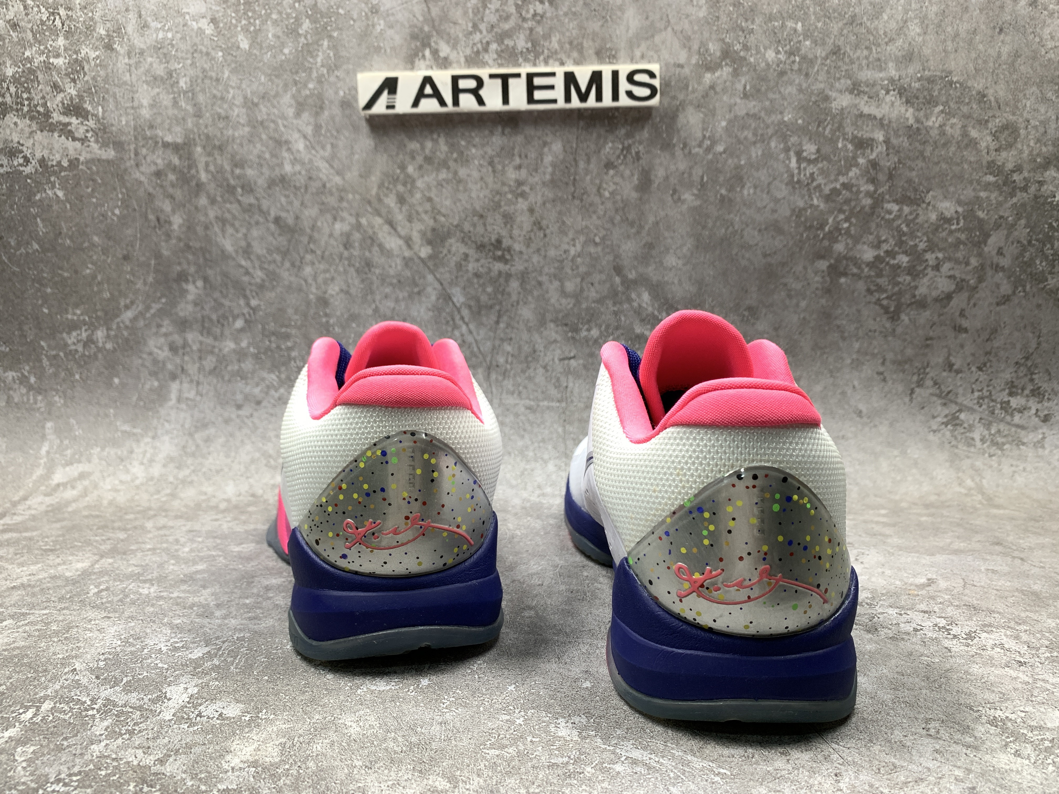 Nike Zoom Kobe 5 Protro Kay Yow