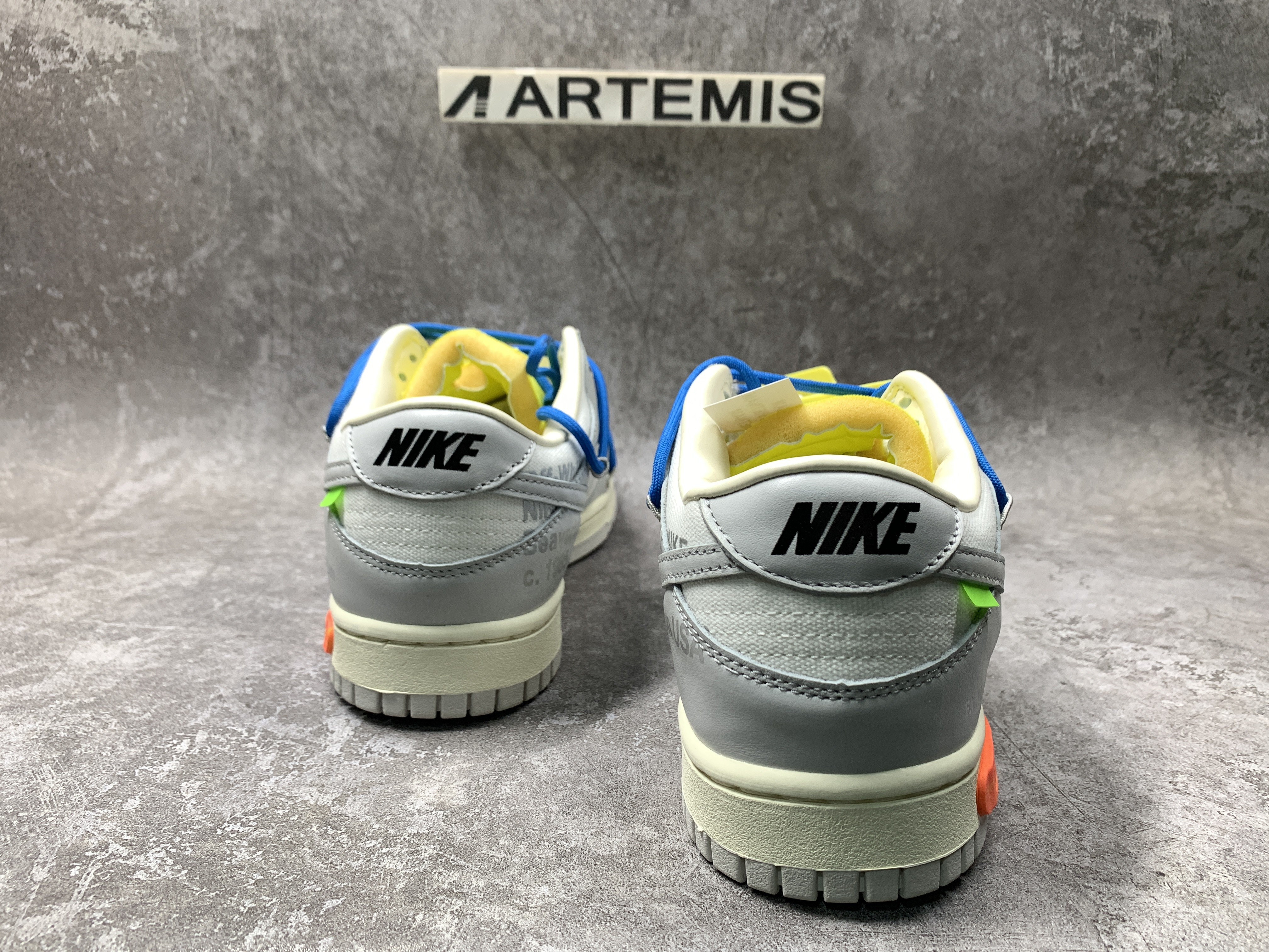 Off-White x Dunk Low