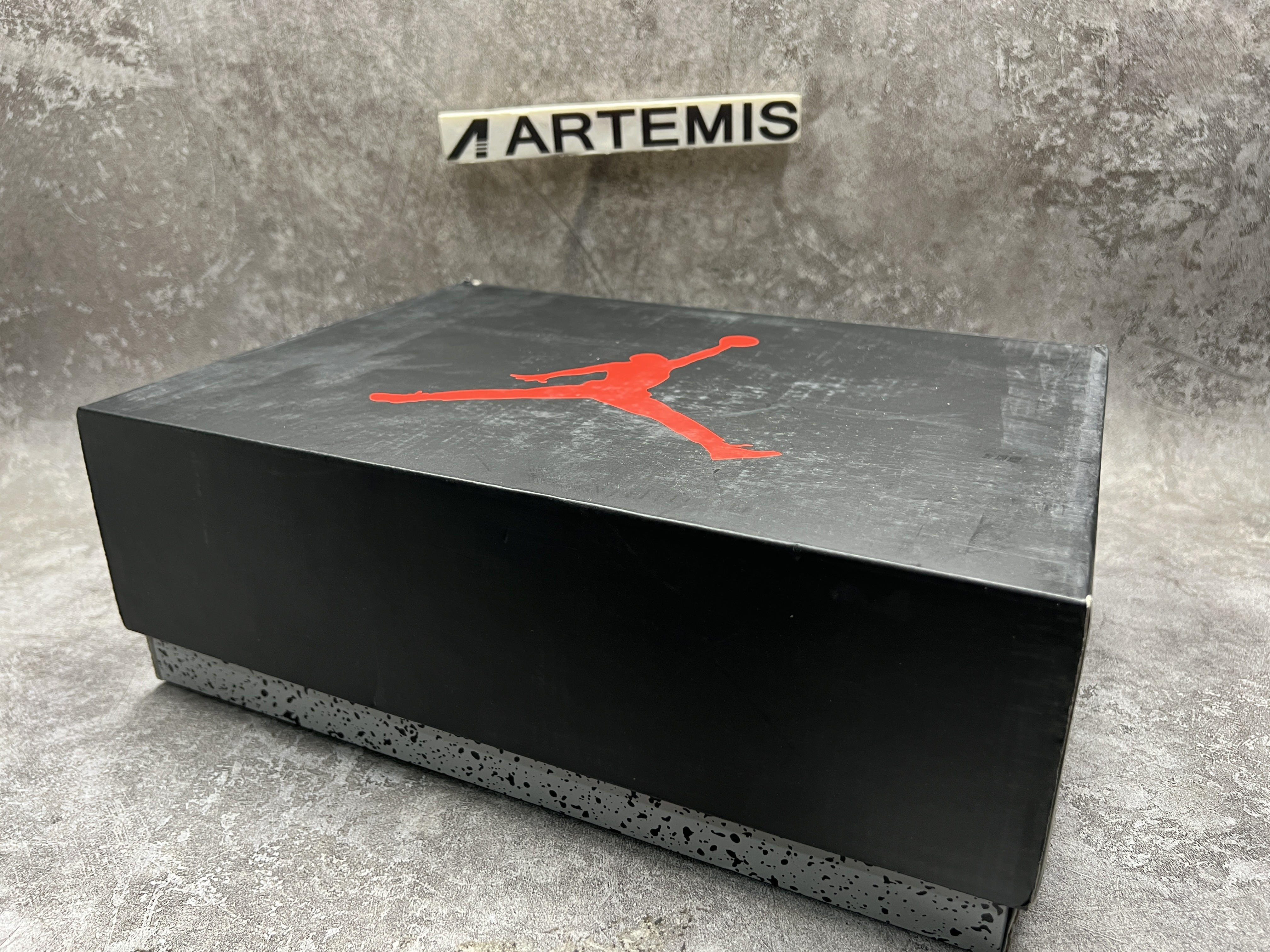 Air Jordan 6 Retro Midnight Navy