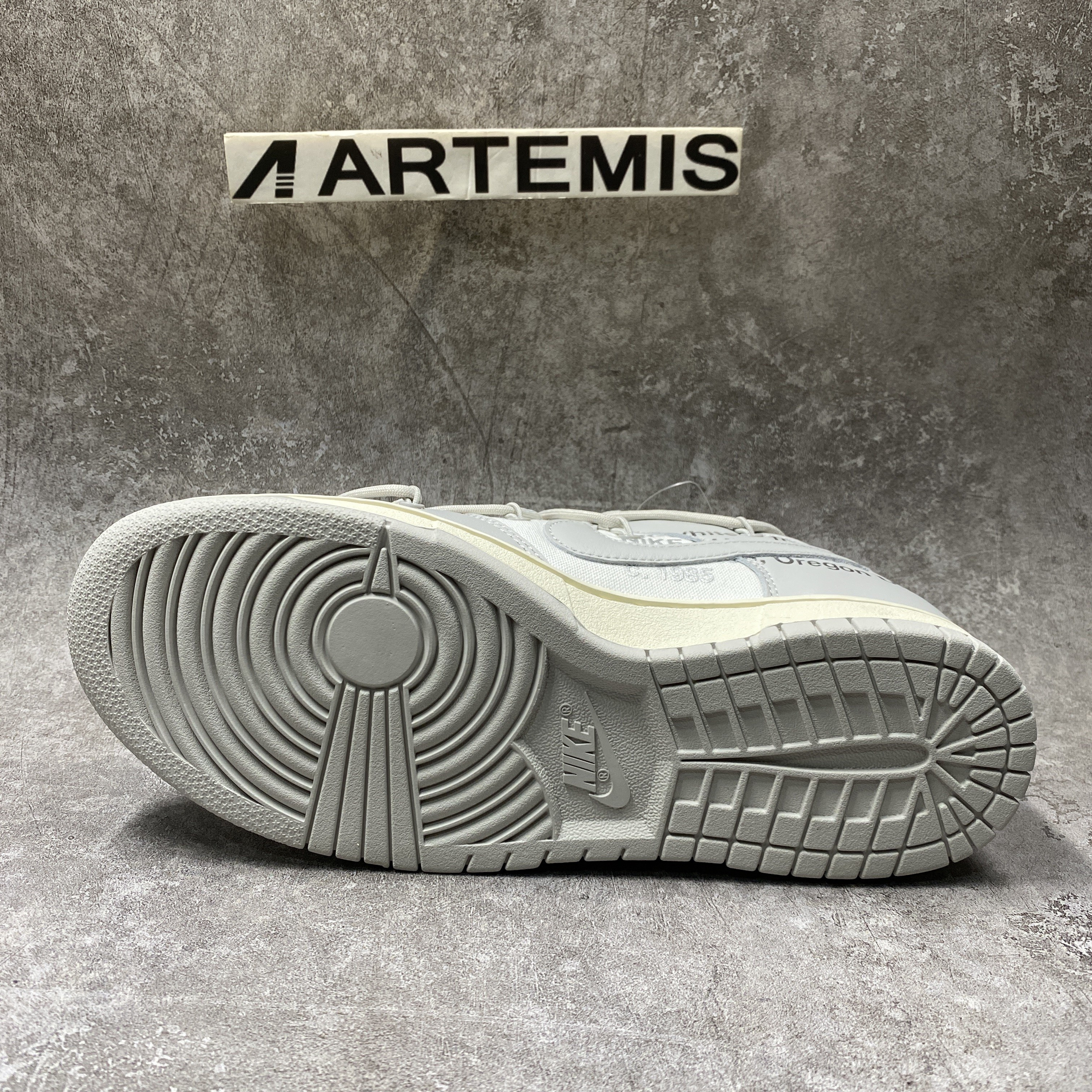 Nike Dunk Low Off-White Lot 42