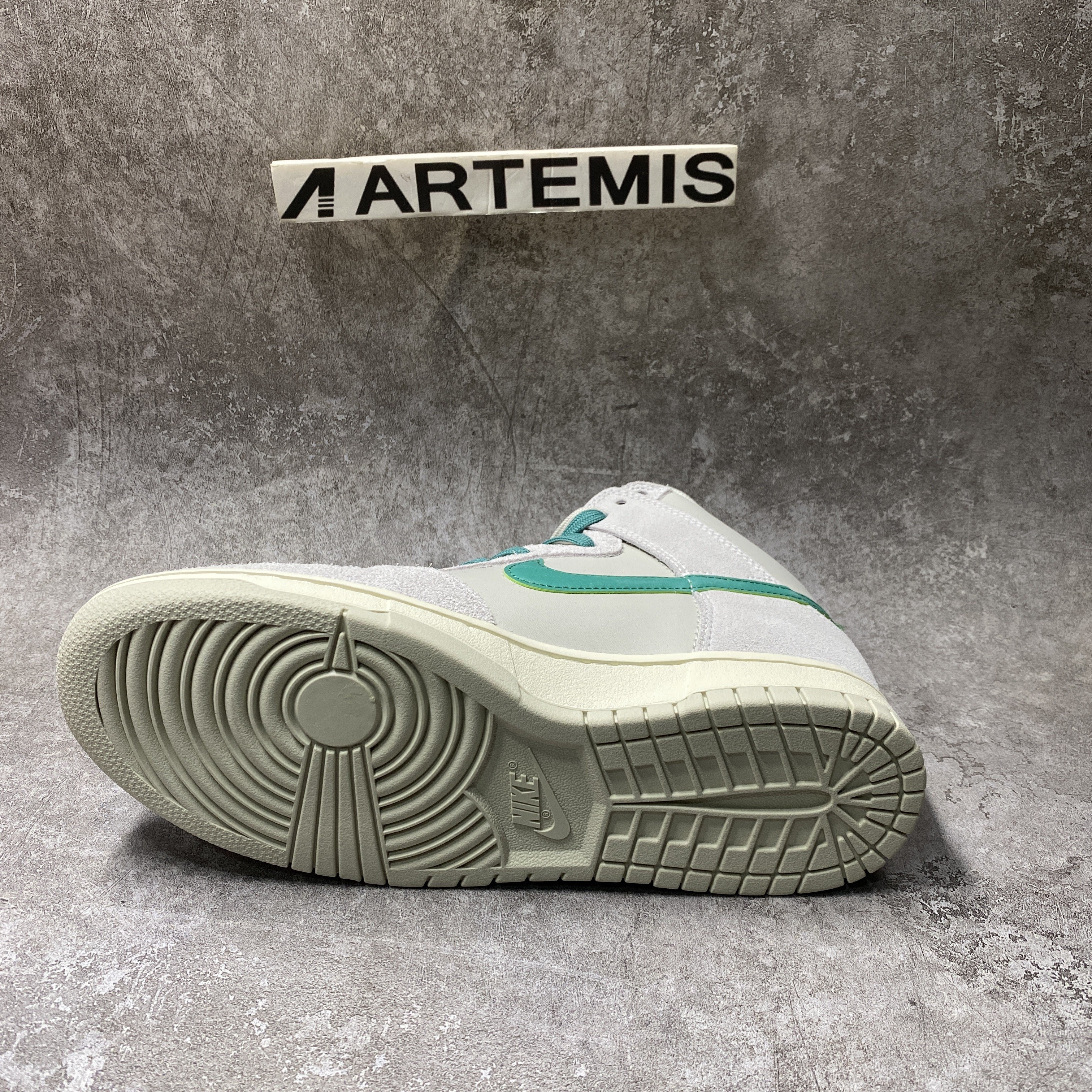 Nike Dunk High SE First Use Sail