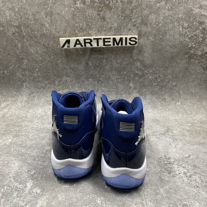 Air Jordan 11 “Midnight Navy”