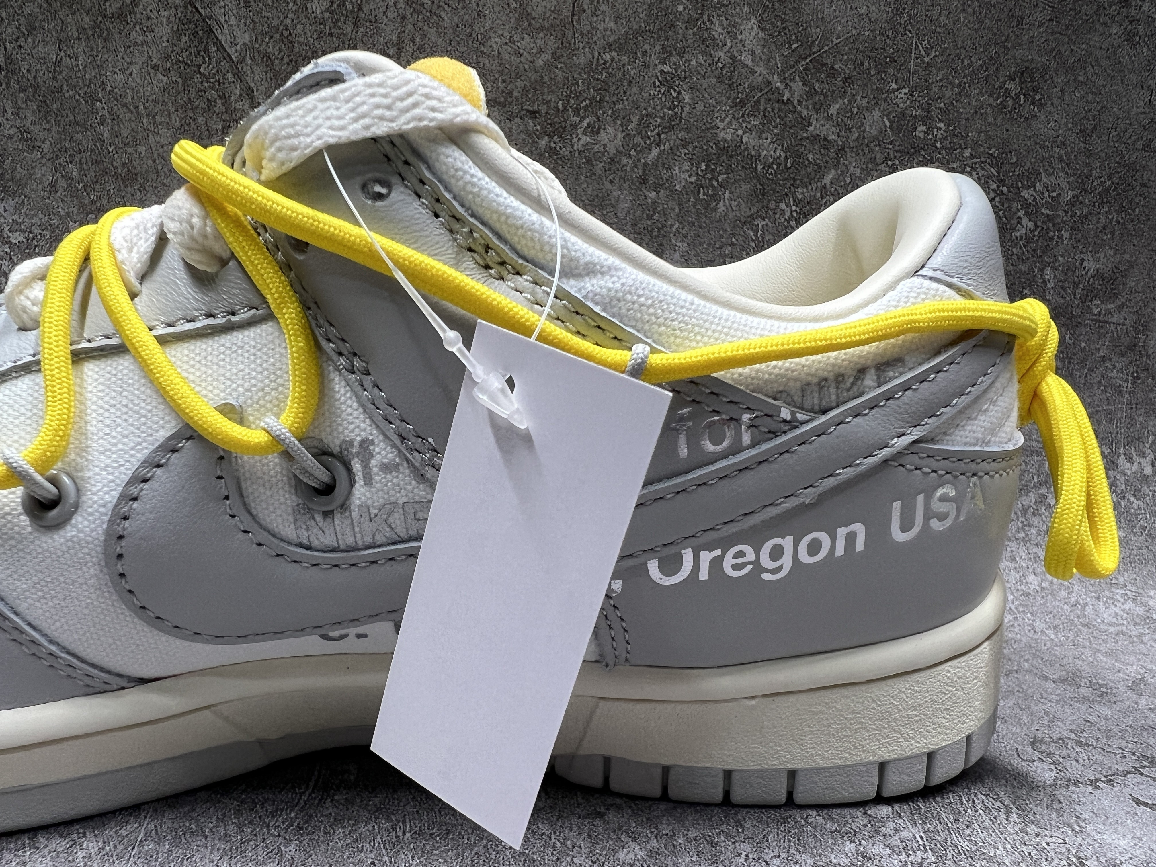 Nike Dunk Low Off-White Lot 29