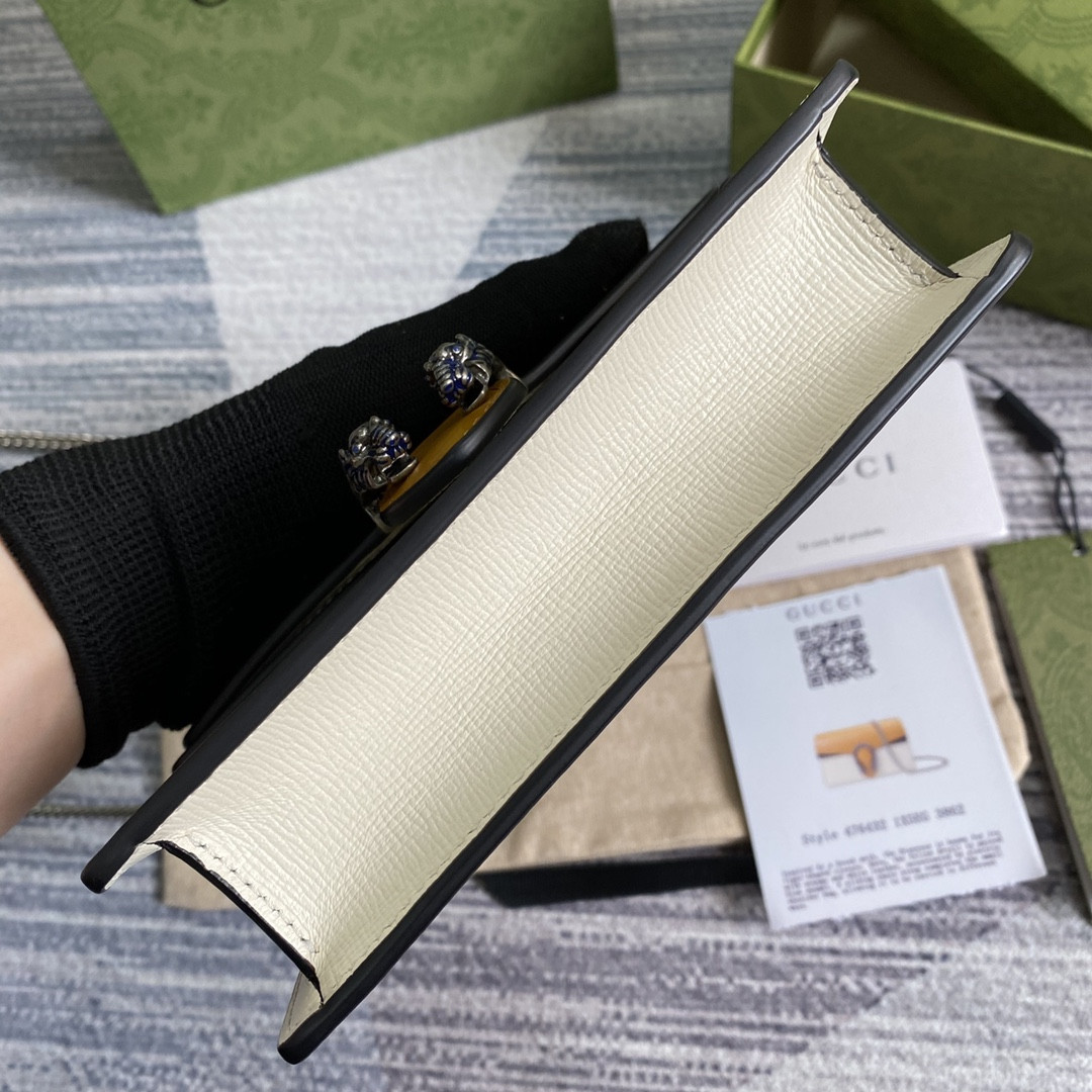 g*u*i dionysus S*p*e S*per mini bag 6.5"wx3.9"hx1.6"d