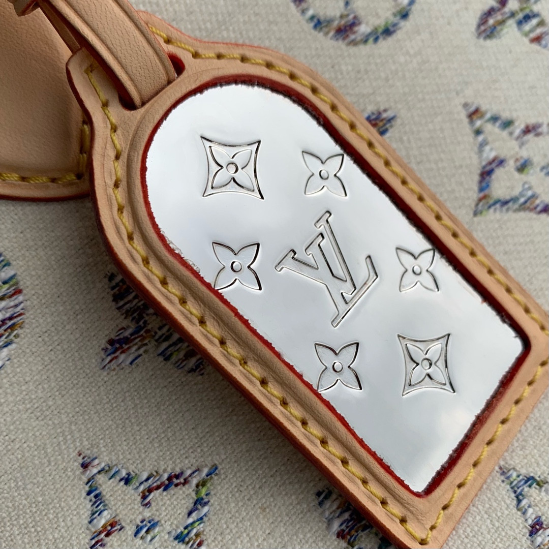 LV OnTheGo MM M24708 13.8 x 10.6 x 5.5 inches