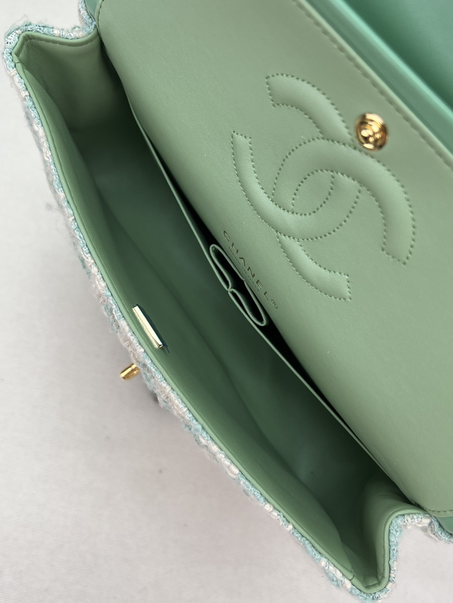 Ch*el classic 11.12 handbag tweed & gold-tone metal   6 × 9.9 × 2.5 in