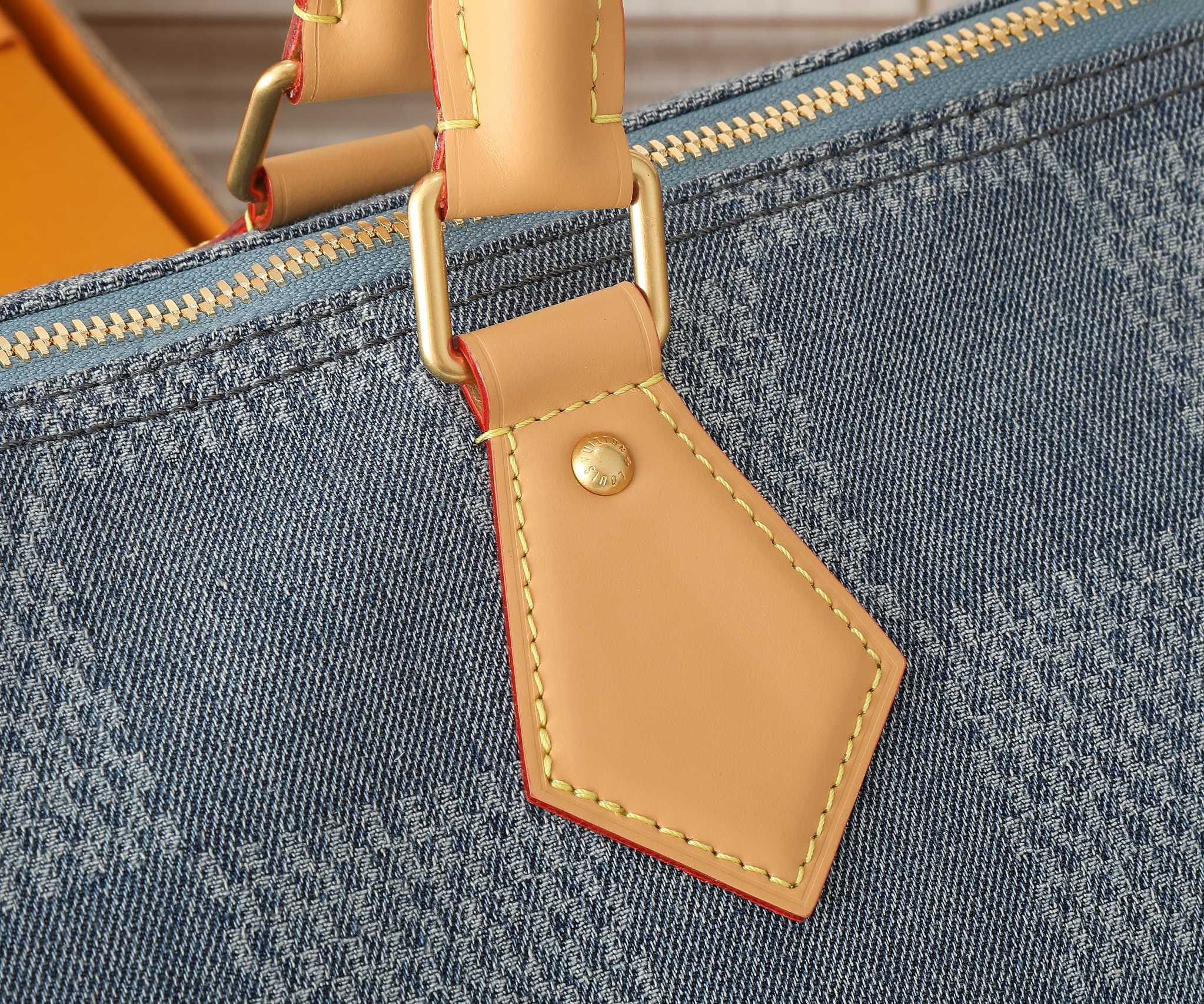 LV Speedy 40 Bandoulière N40701 15.7 x 10.2 x 9.1 inches