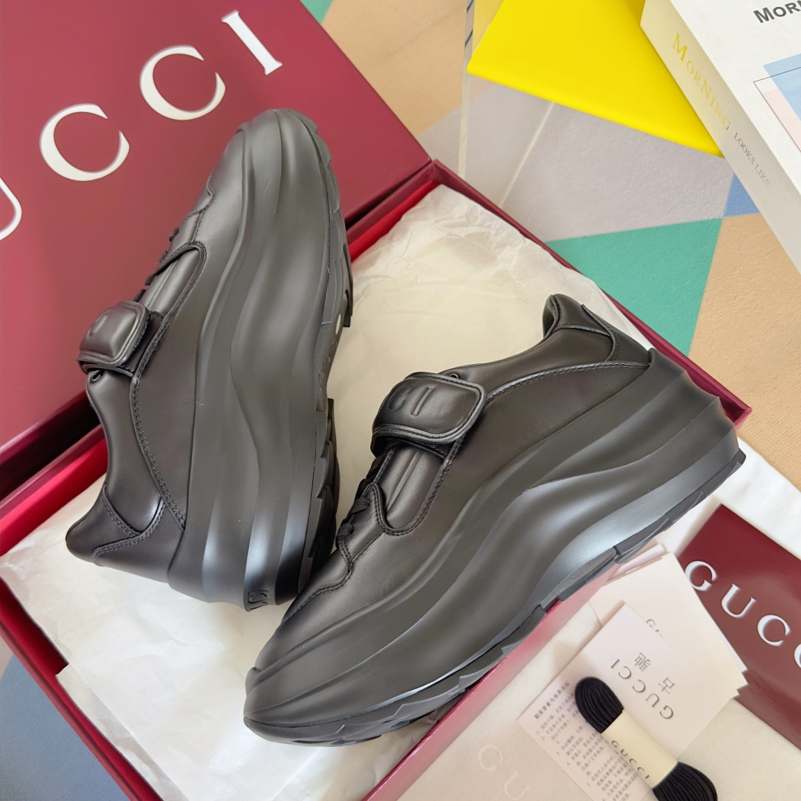 ua G*u*i wave wedge sneaker