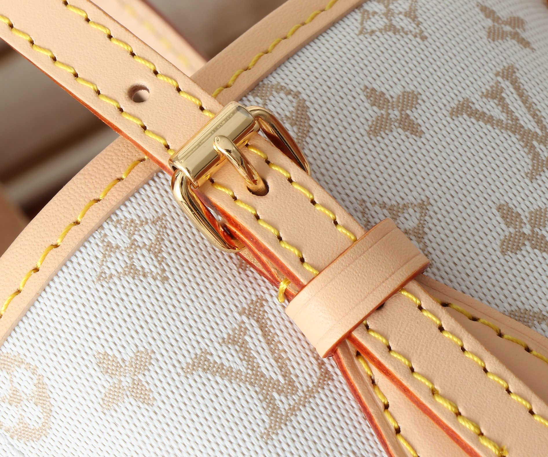 LV Match Nano Bucket M12317 13x17x9CM