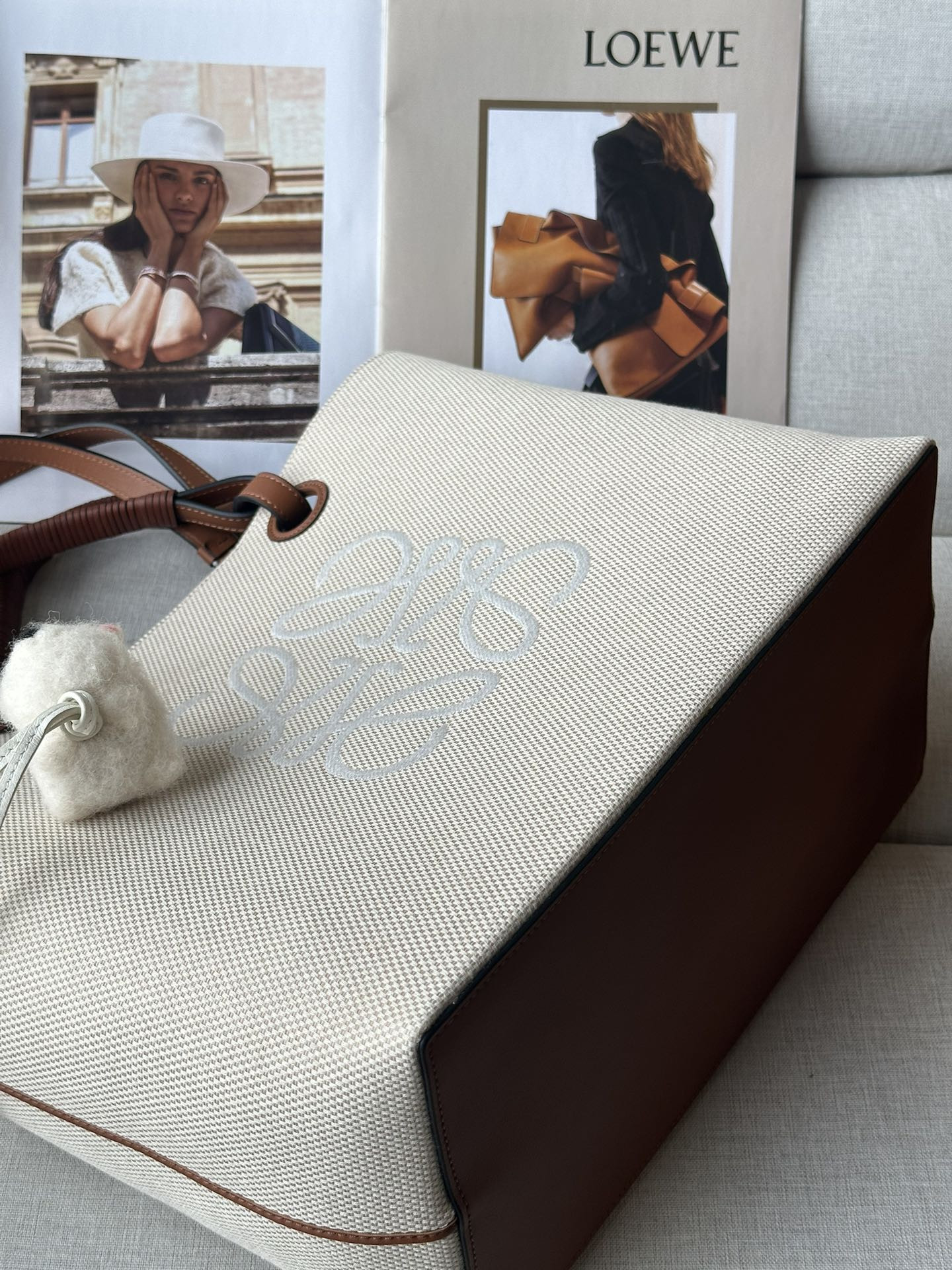 L0ew* anagram tote 32x18x12cm