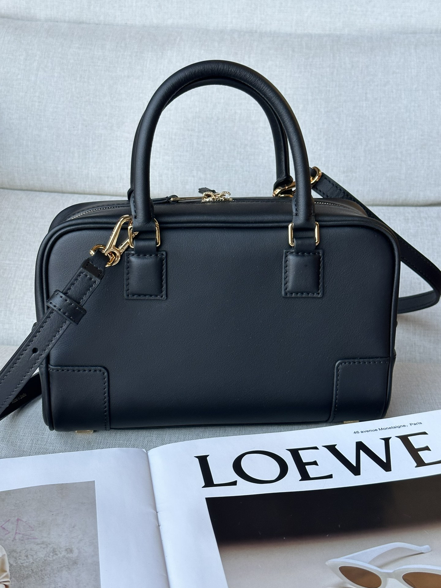 L0ew* amazona 23 bag in nappa calfskin 23x15.5x9.7cm