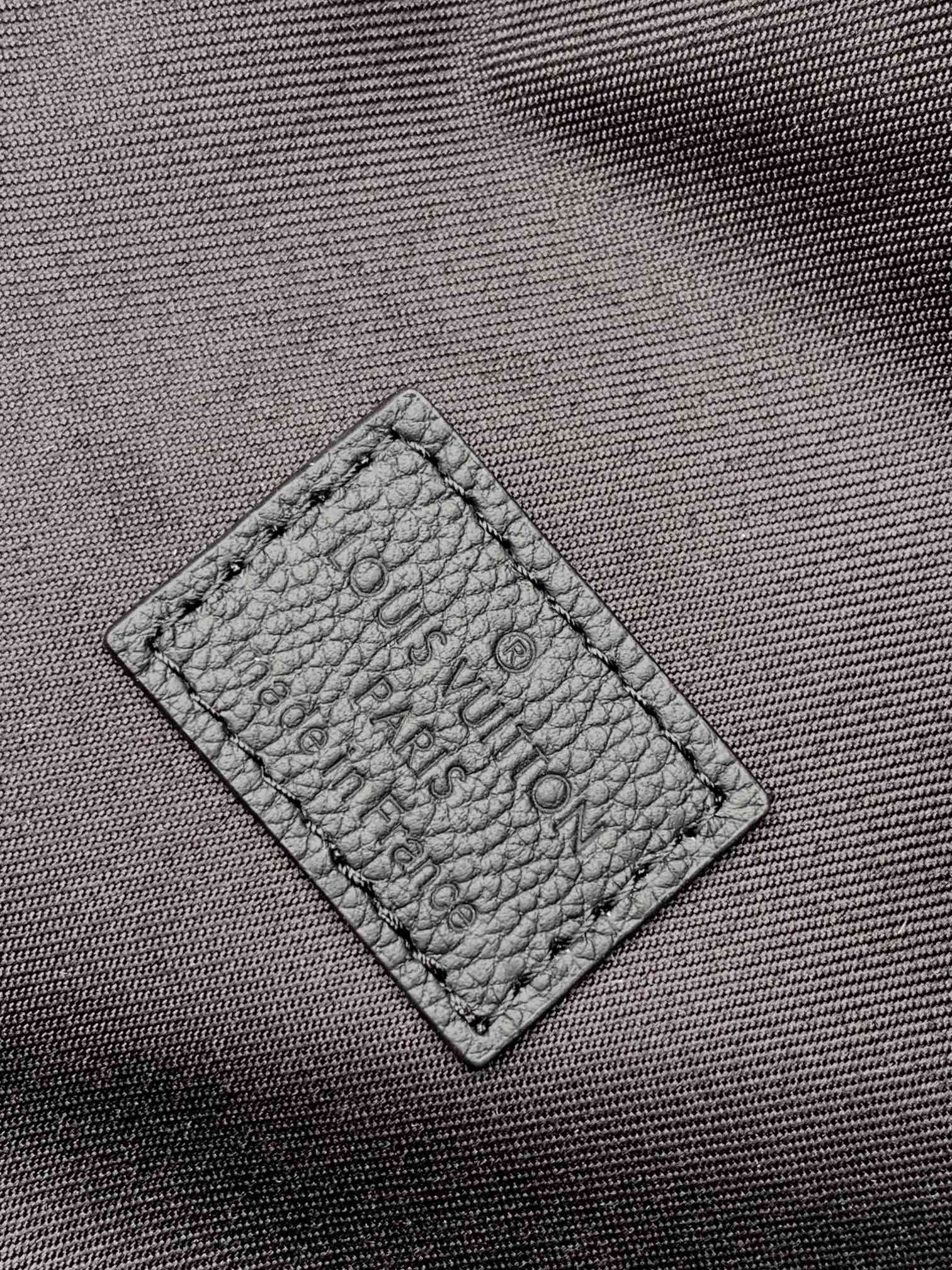 LV Duo Slingbag M21890 20 x 42 x 6CM