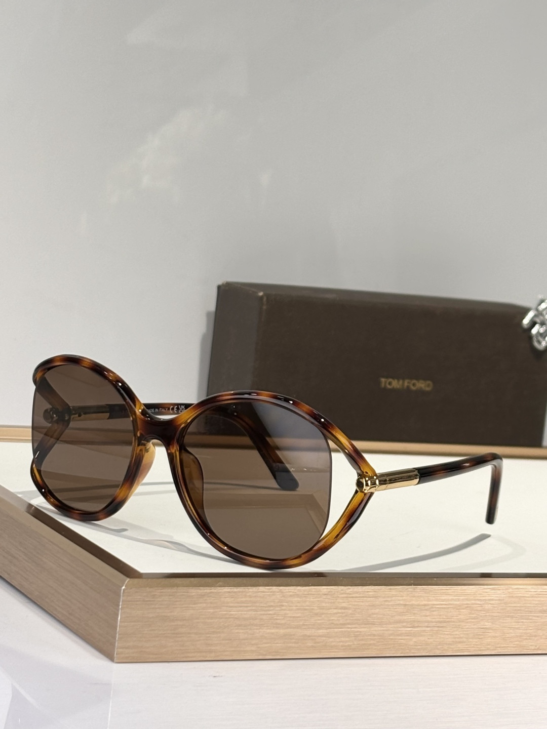 Tom Ford Glasses MELODY FT1090 59-18-120