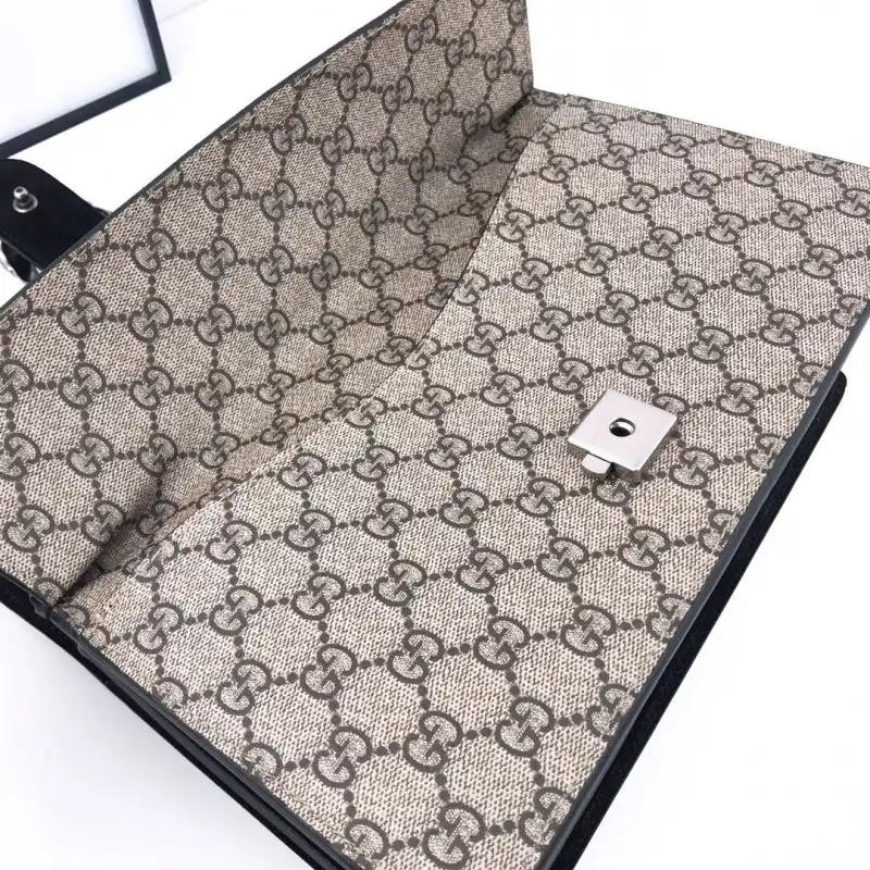 G*u*i bags 19b57g0065