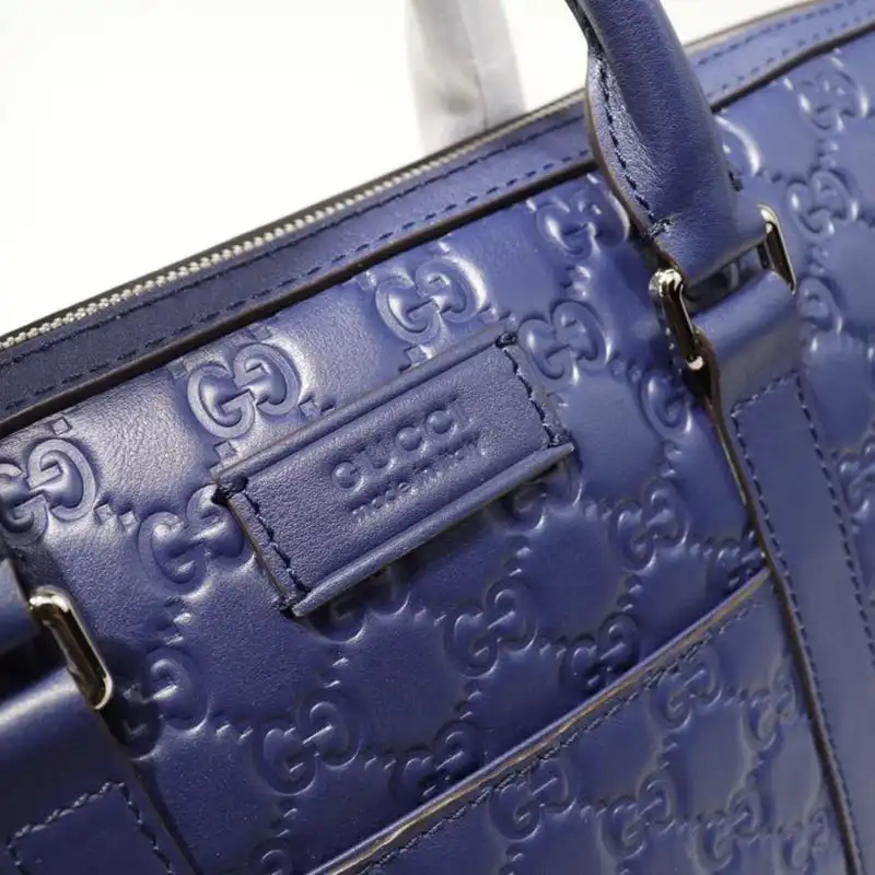 G*u*i briefcases 19gm0038