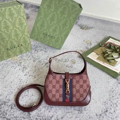 G*u*i bags 2112dj0105