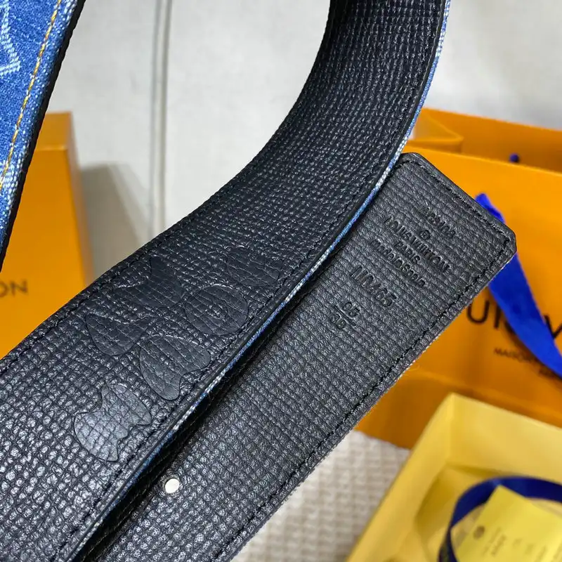 LV Belts 2201XA0131
