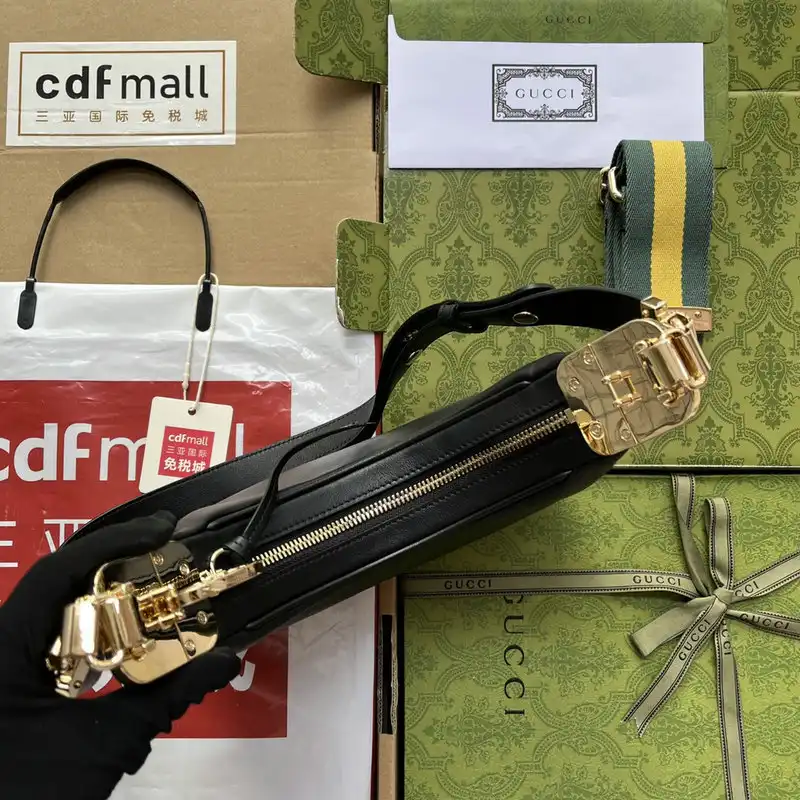 G*u*i bag 2208ya0009