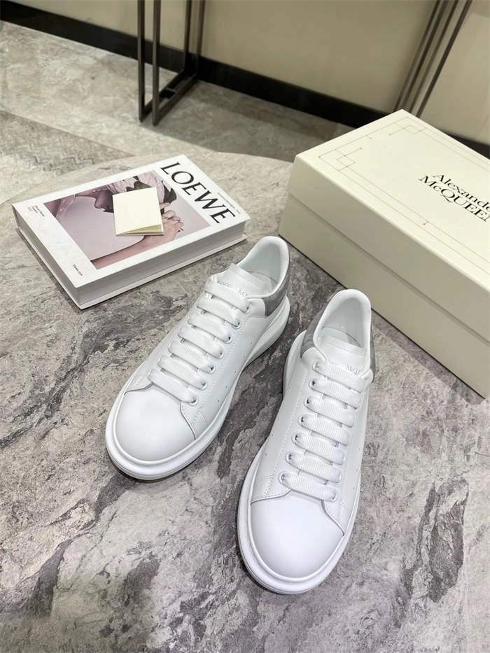 Alexander McQueen Oversized WrinkleFree 2571