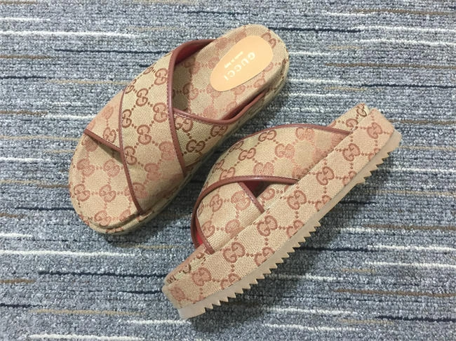 neat G*u*i side women 474