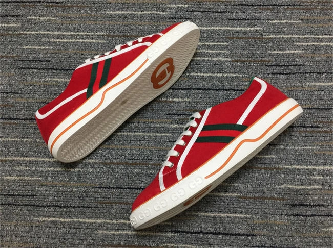 classic G*u*i tennis 1977 sneaker 79