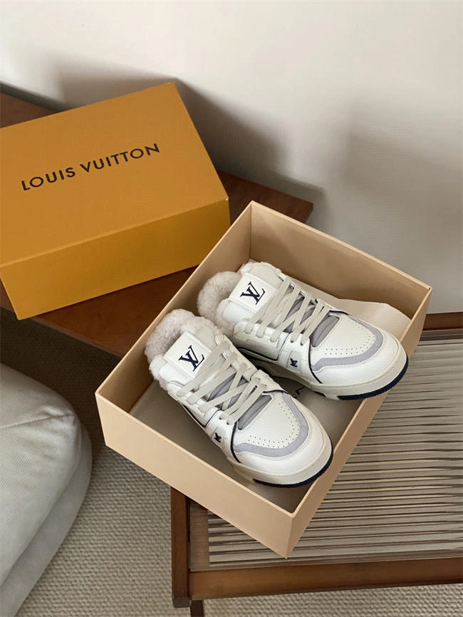 TechFriendly Lv Trainer Sneaker 2035