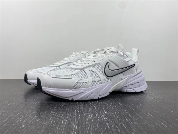 SoftTouch Nike V2K Run Summit White Metallic Silver FD0736- 5295