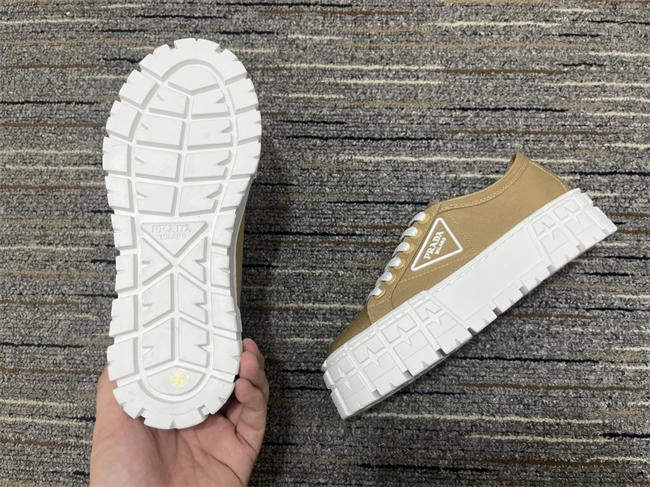 GoodFit Prada Sneaker Women 3398