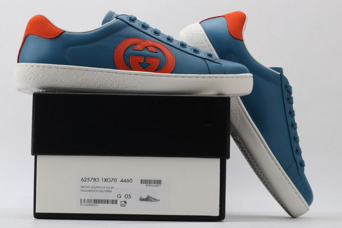 G*u*i low-top sneaker