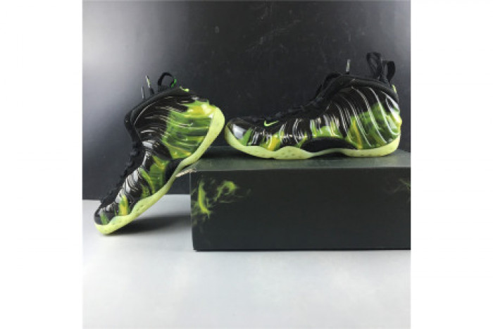 NIKE AIR FOAMPOSITE ONE PARANORMAN ‘PARANORMAN’ 579771-003