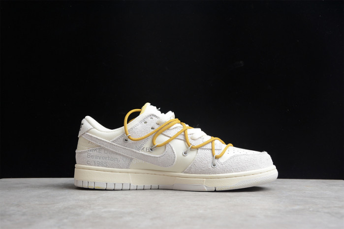 Off-White x Dunk Low ‘Lot 37 of 50’ DJ0950-105