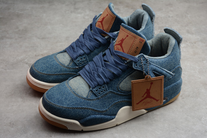 Levi’s x Nike Air Jordan 4 Denim AO2571-401