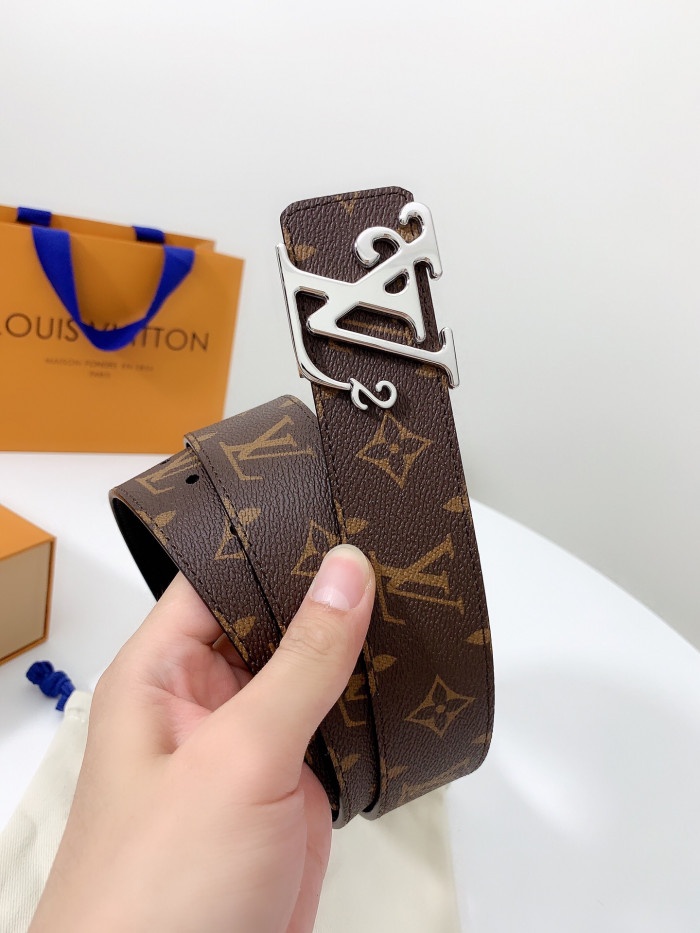 Loui Vuitto Belt-4CM