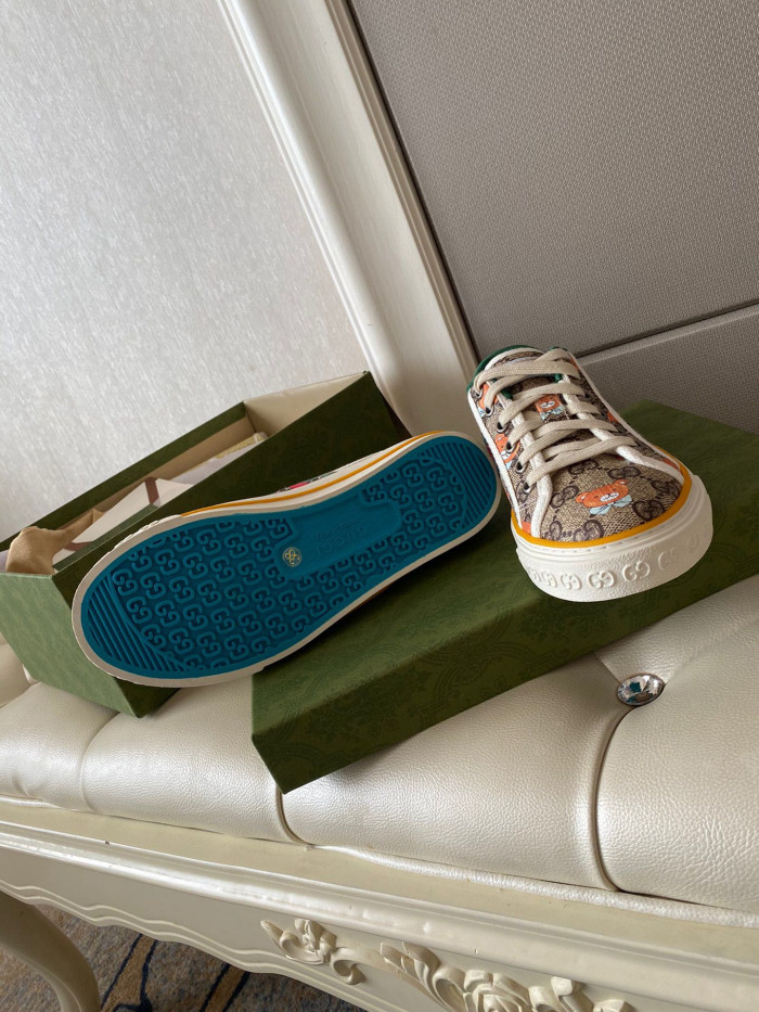 G*u*i tennis 1977 sneaker