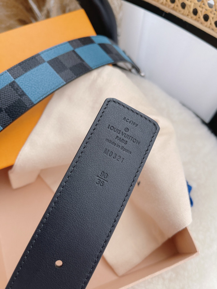 Loui Vuitto Belt-4CM