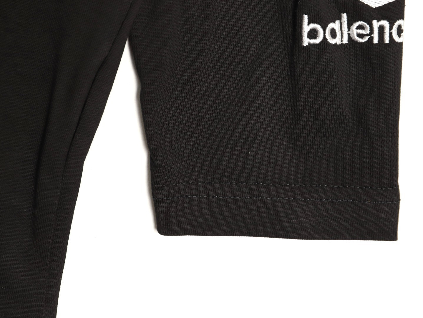 Ba1en*iaga 25Fw Long-sleeved T-shirt