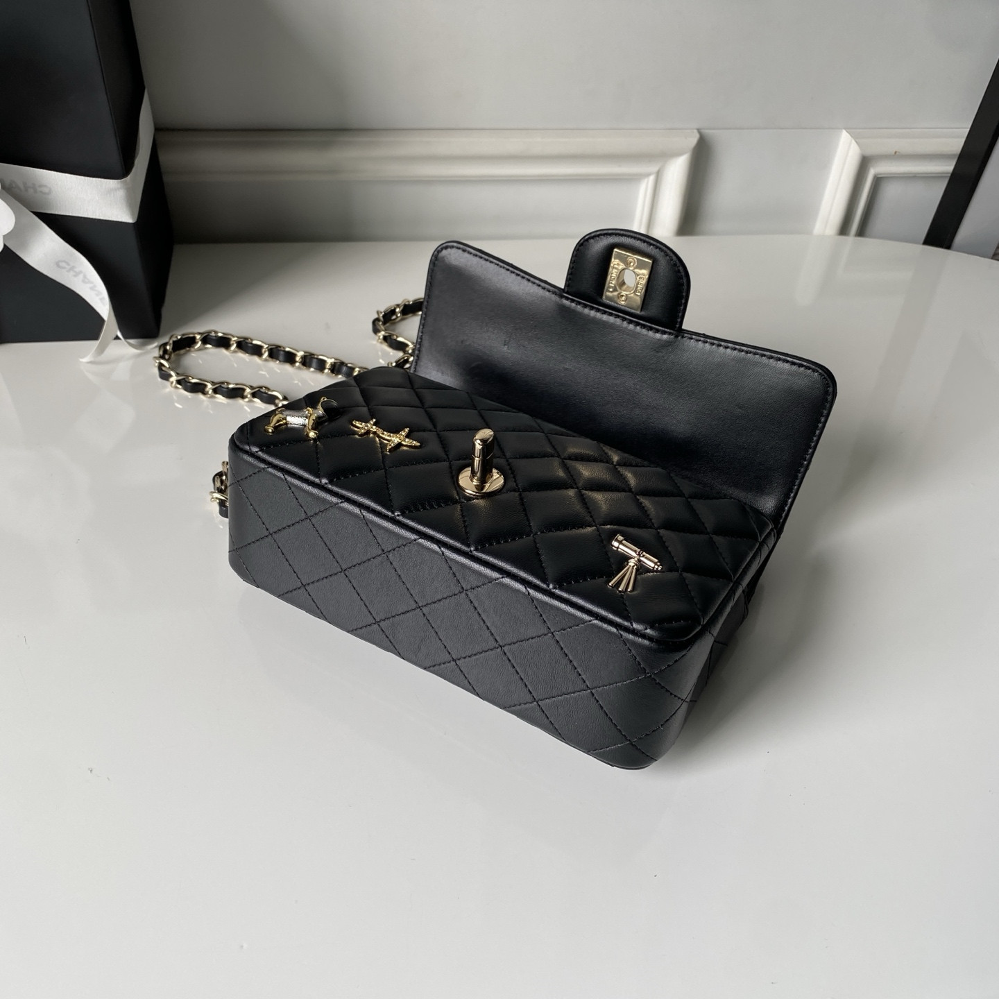 Ch**el mini flap bag a01116 20x12x6cm