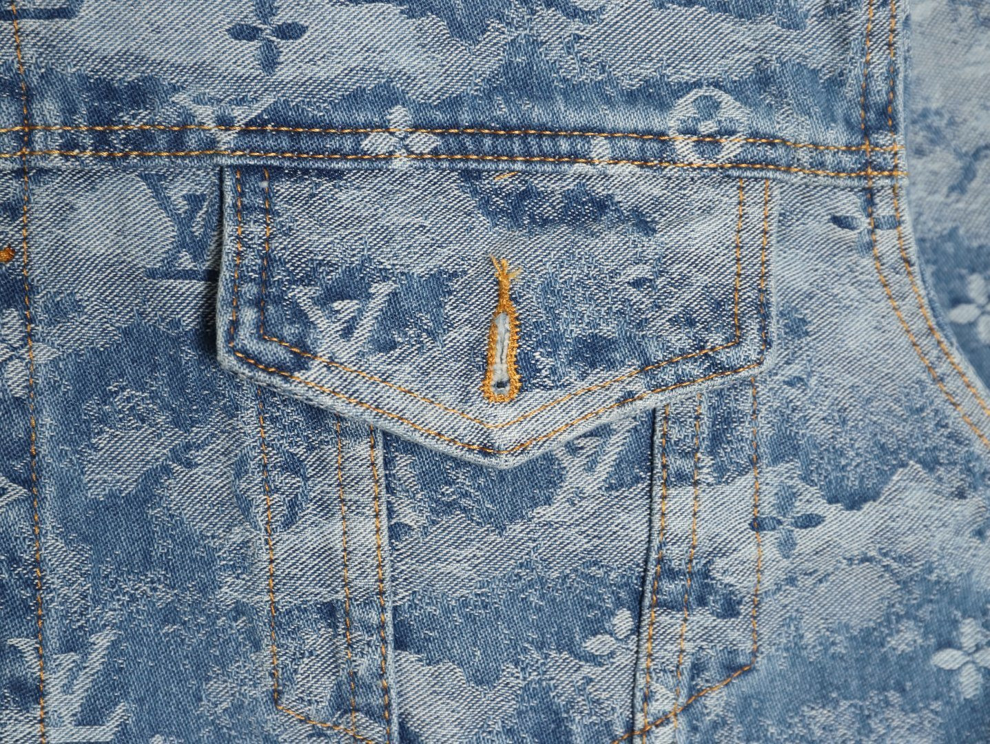 L0vis Vvtt0n LV Denim Jacket Suit