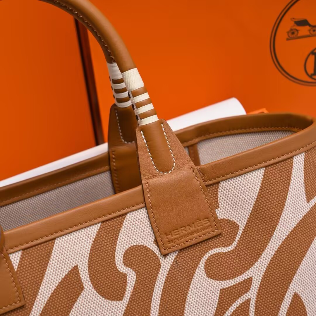 H**me5 steeple 25 bag 25cm